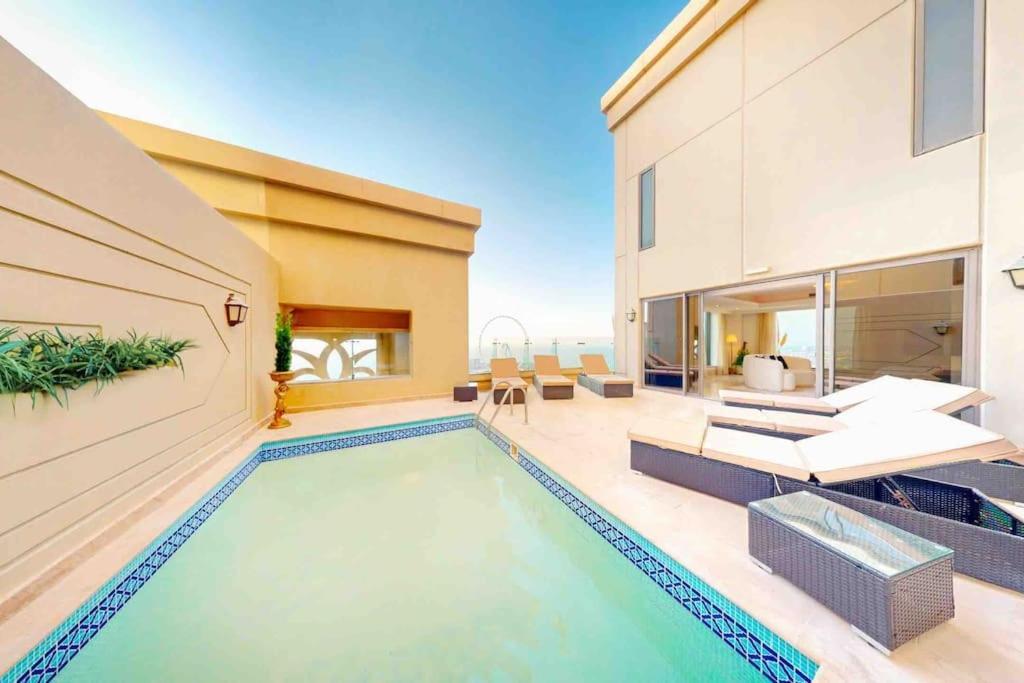 Penthouse With Private Pool And Maid Service Apartment *