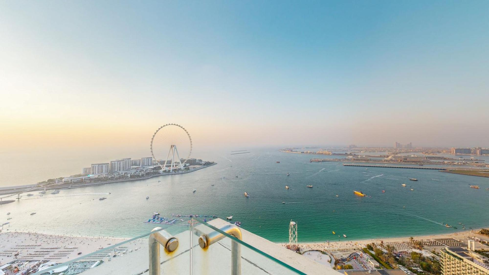 Penthouse With Private Pool And Maid Service Dubai