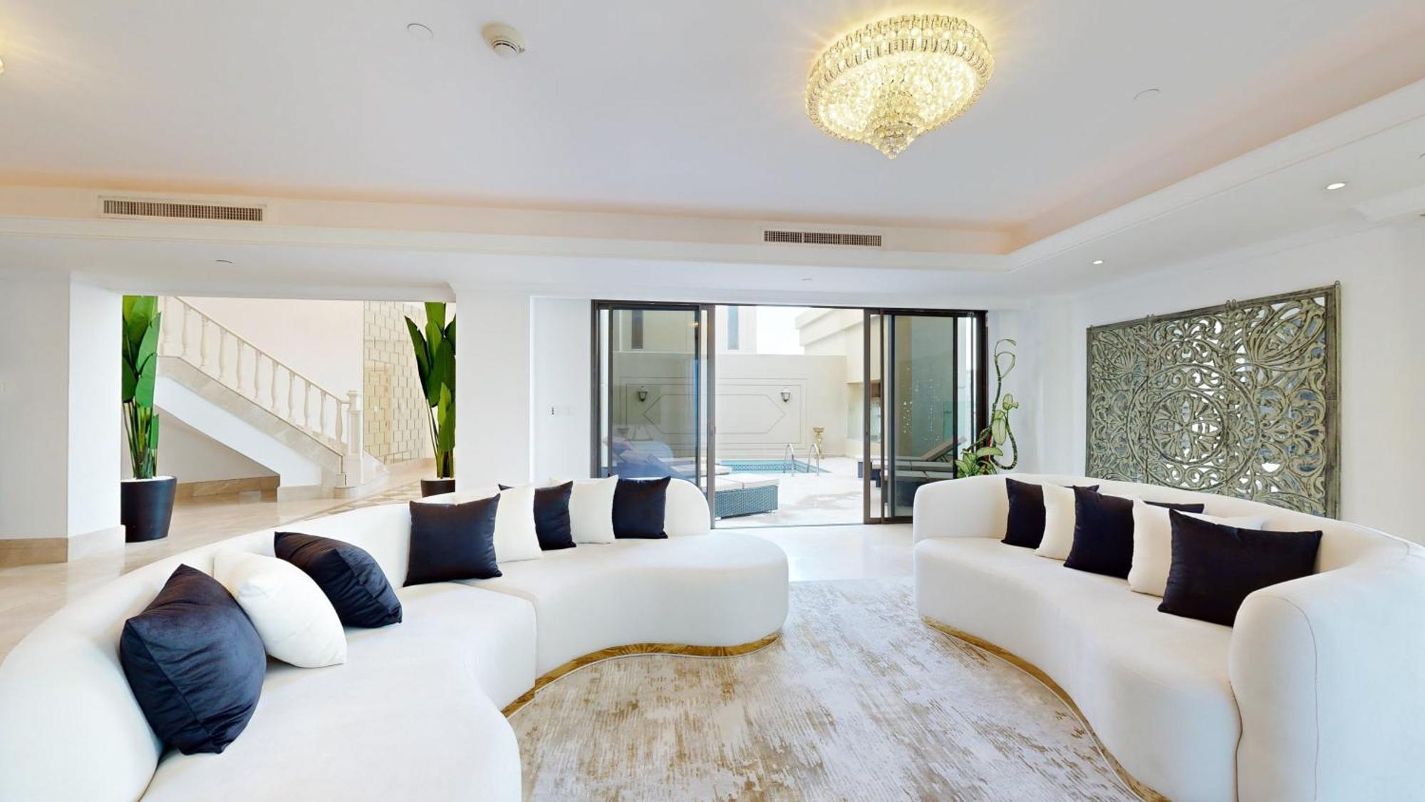 Apartment Penthouse With Private Pool And Maid Service *
