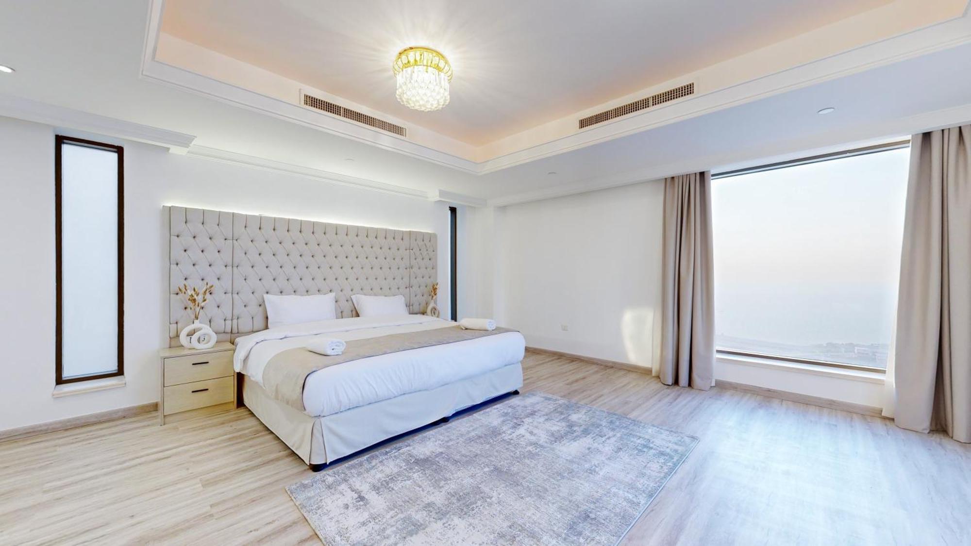 Apartment Penthouse With Private Pool And Maid Service *