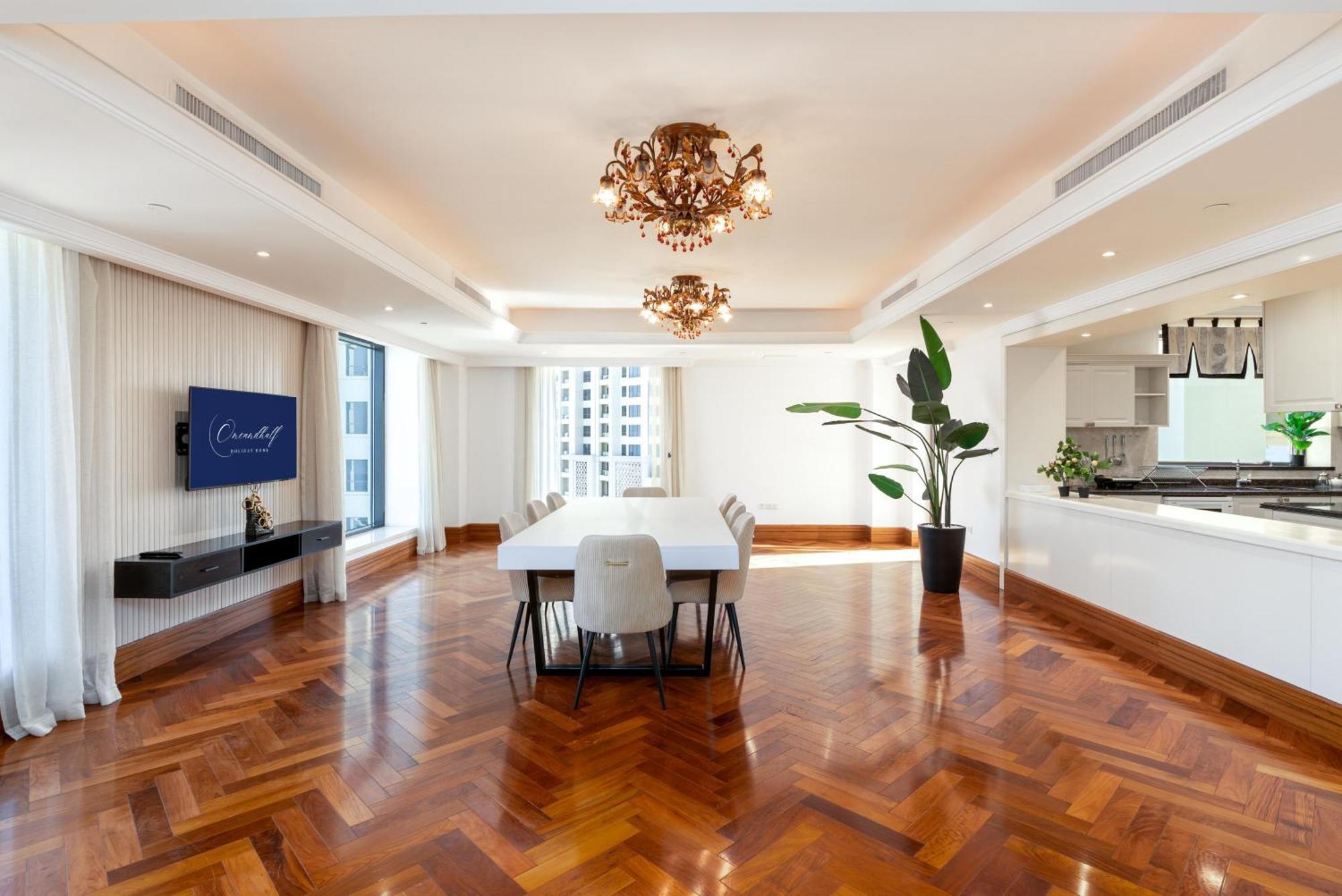 Penthouse With Private Pool And Maid Service Apartment *