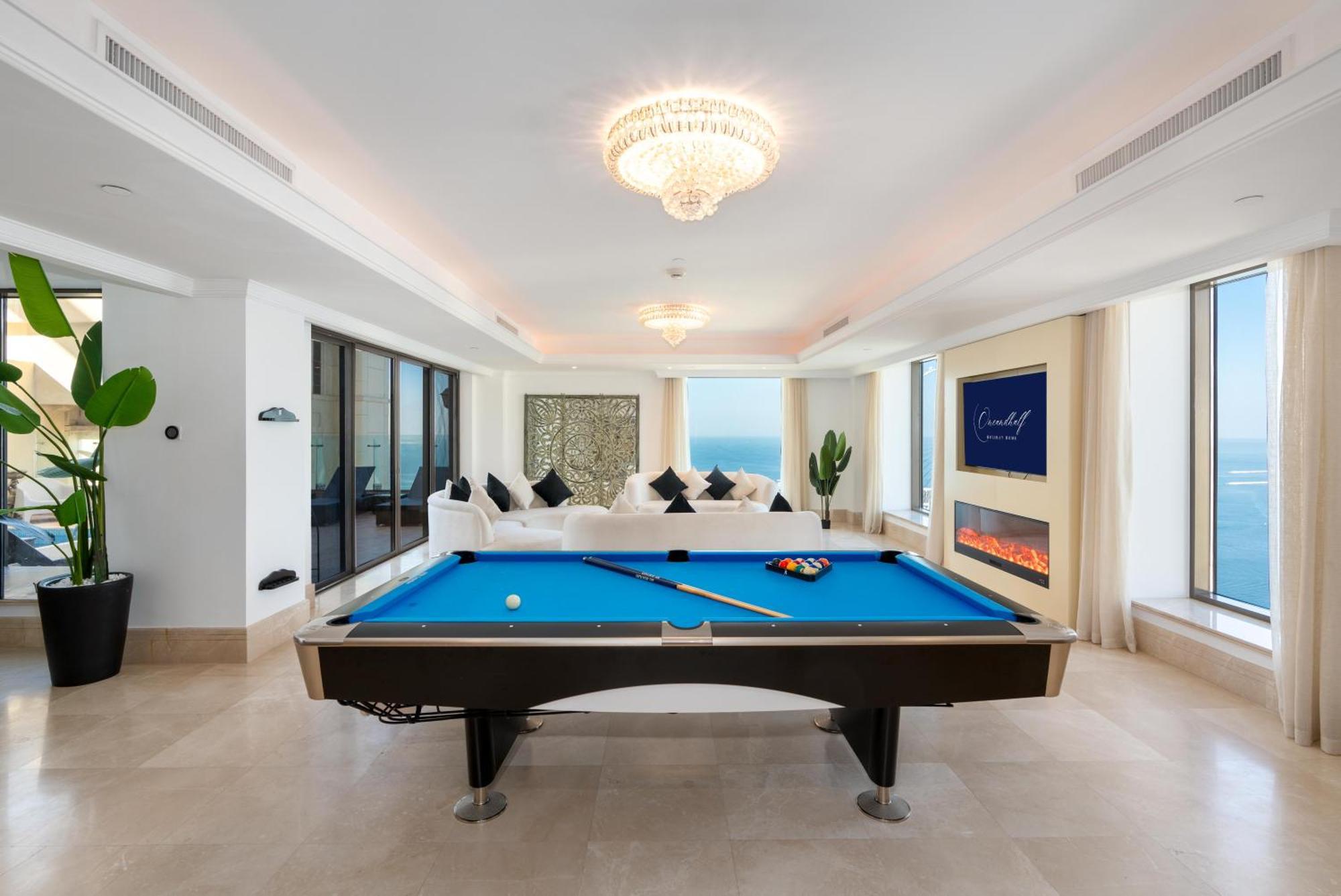 Penthouse With Private Pool And Maid Service Apartment Dubai